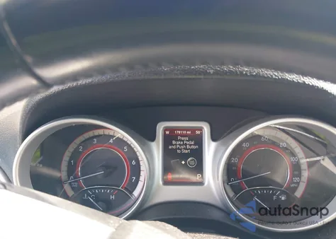 2016 Dodge Journey Crossroad z USA, uszkodzony, nr VIN 3C4PDCGB3GT172340